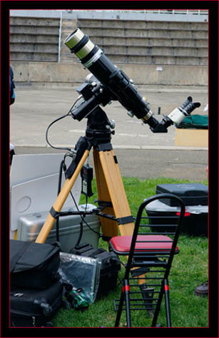 Solar scope with binoviewer